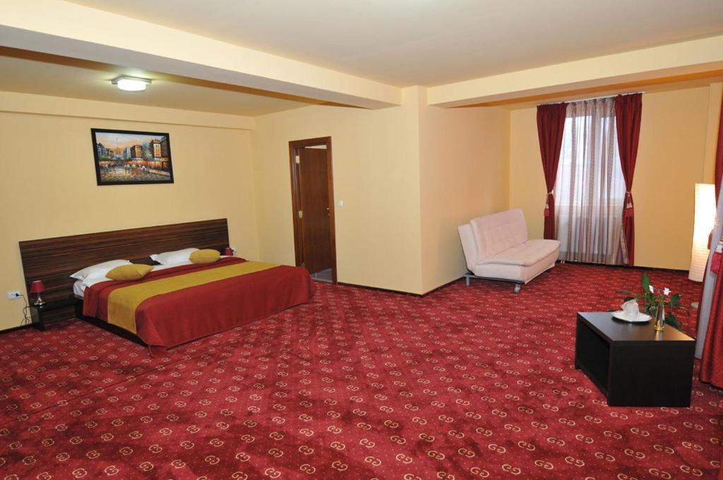 Hotel Gclub Breaza (Prahova) Quarto foto